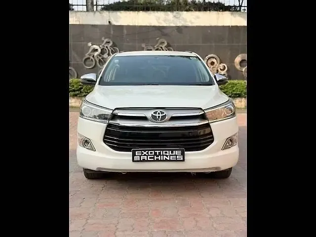 Used 2019 Toyota Innova Crysta in Lucknow