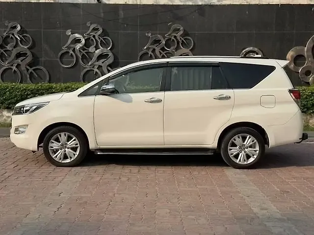 Used Toyota Innova Crysta [2016-2020] 2.4 Z 7 STR in Lucknow