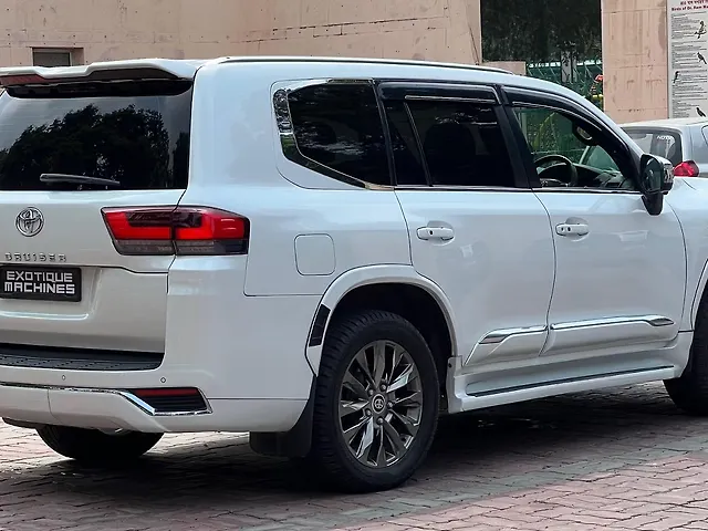 Used Toyota Land Cruiser [2011-2015] LC 200 VX in Lucknow
