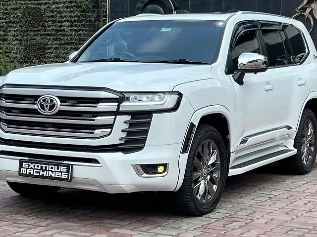 Used Toyota Land Cruiser [2011-2015] LC 200 VX in Lucknow