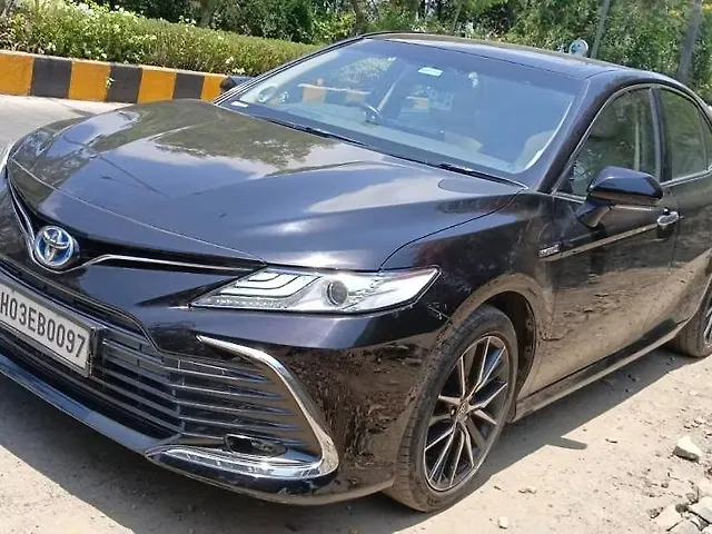 Used 2022 Toyota Camry in Mumbai