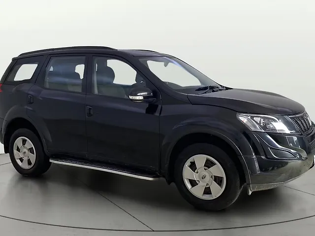 Used 2017 Mahindra XUV500 in Mumbai Used 2017 Mahindra XUV500 in Mumbai