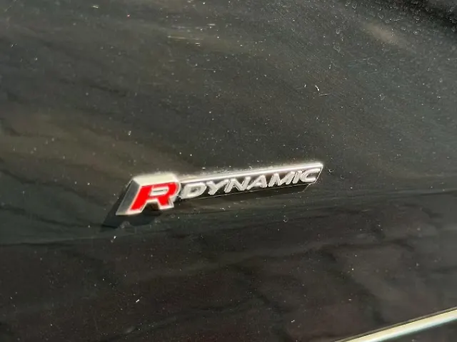 Used Land Rover Discovery Sport [2020-2022] SE R-Dynamic in Lucknow