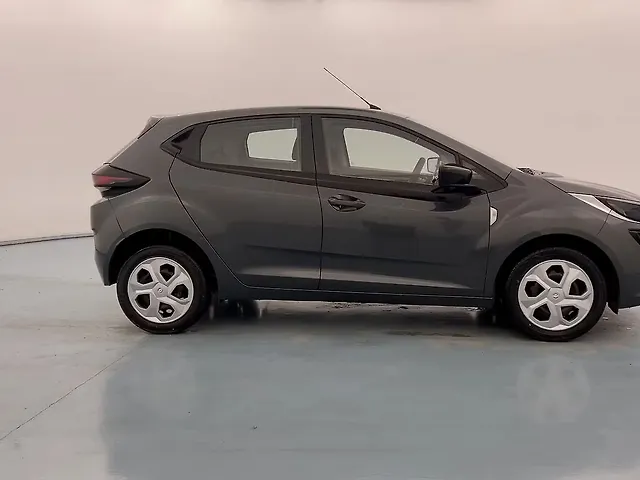 Used Tata Altroz [2020-2025] XM Plus Petrol [2020-2023] in Kanpur