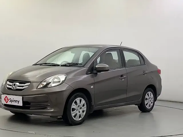 Used 2015 Honda Amaze in Ahmedabad