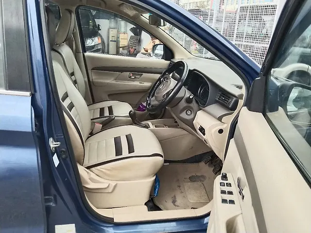 Used Maruti Suzuki Ertiga VXi (O) CNG [2022-2023] in Hyderabad