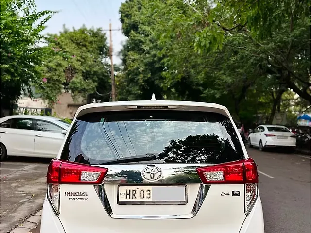 Used Toyota Innova Crysta [2016-2020] 2.4 GX 7 STR in Chandigarh