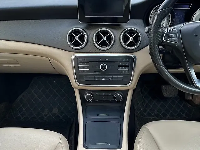 Used Mercedes-Benz CLA [2015-2016] 200 Petrol Sport  (CBU) in Delhi