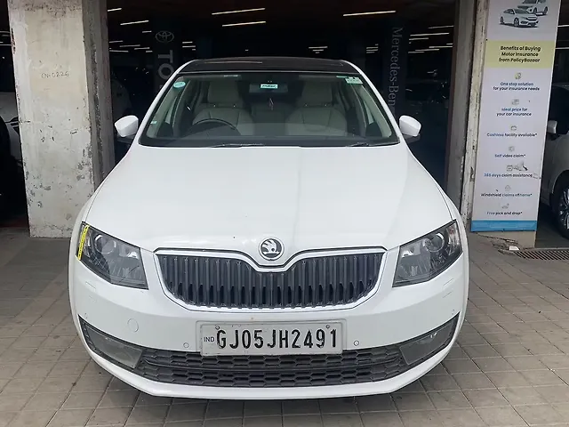 Used 2014 Skoda Octavia in Surat