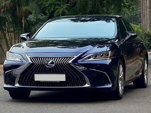 Used Lexus Old Generation ES 2018 300h Luxury in Ludhiana