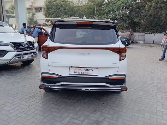Used Kia Carens Prestige 1.5 Petrol 7 STR in Chennai Used Kia Carens Prestige 1.5 Petrol 7 STR in Chennai