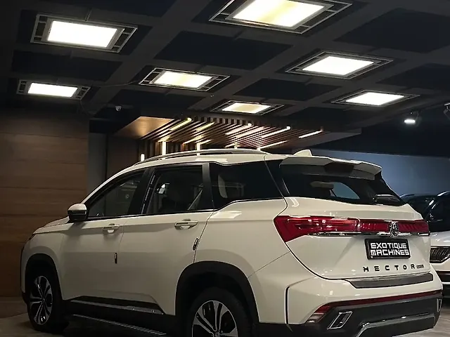 Used MG Hector Plus [2023-2025] Sharp Pro 2.0 Turbo Diesel 6 STR in Lucknow