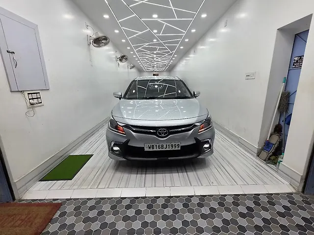 Used 2022 Toyota Glanza in Kolkata