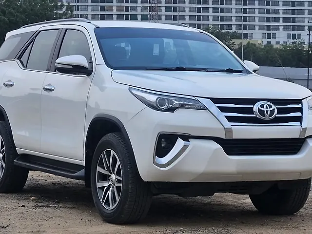 Used Toyota Fortuner [2012-2016] 3.0 4x4 AT in Ahmedabad