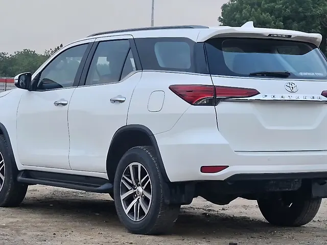 Used Toyota Fortuner [2012-2016] 3.0 4x4 AT in Ahmedabad