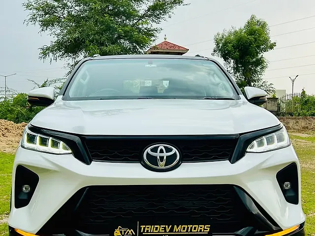 Used 2025 Toyota Fortuner in Mehsana Used 2025 Toyota Fortuner in Mehsana