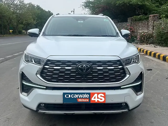 Used 2024 Toyota Innova Hycross in Delhi