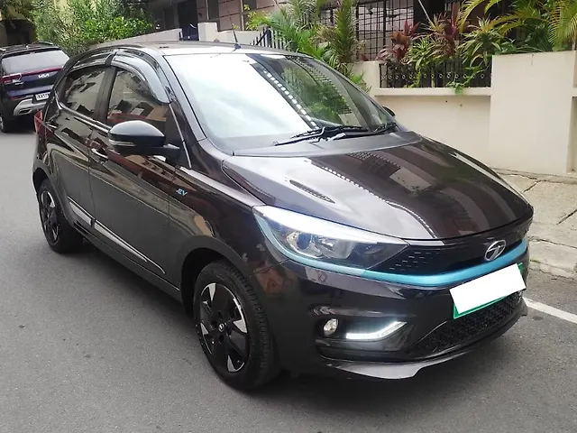 2023 Tata Tiago EV - Photo 2
