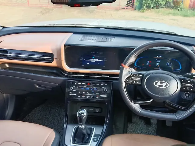 Used Hyundai Alcazar Platinum Diesel 1.5L Turbo 6 Speed Manual 7 STR in Lucknow Used Hyundai Alcazar Platinum Diesel 1.5L Turbo 6 Speed Manual 7 STR in Lucknow
