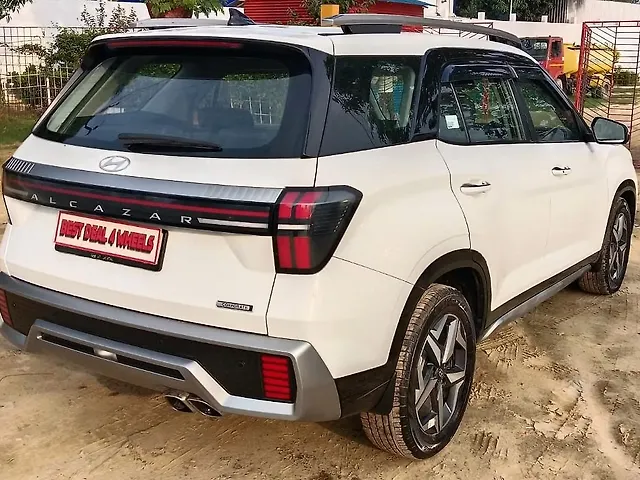 Used Hyundai Alcazar Platinum Diesel 1.5L Turbo 6 Speed Manual 7 STR in Lucknow Used Hyundai Alcazar Platinum Diesel 1.5L Turbo 6 Speed Manual 7 STR in Lucknow