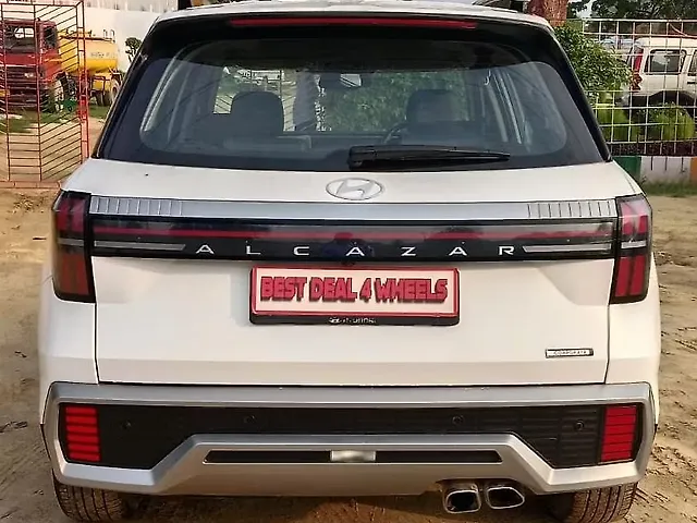 Used Hyundai Alcazar Platinum Diesel 1.5L Turbo 6 Speed Manual 7 STR in Lucknow Used Hyundai Alcazar Platinum Diesel 1.5L Turbo 6 Speed Manual 7 STR in Lucknow