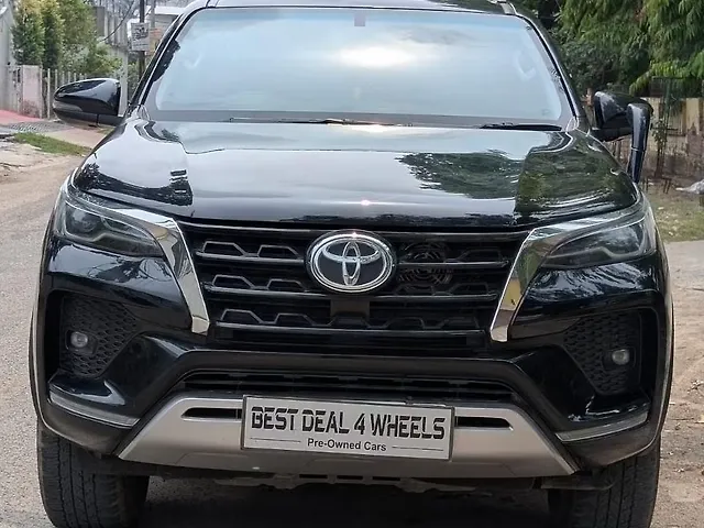 Used 2023 Toyota Fortuner in Lucknow