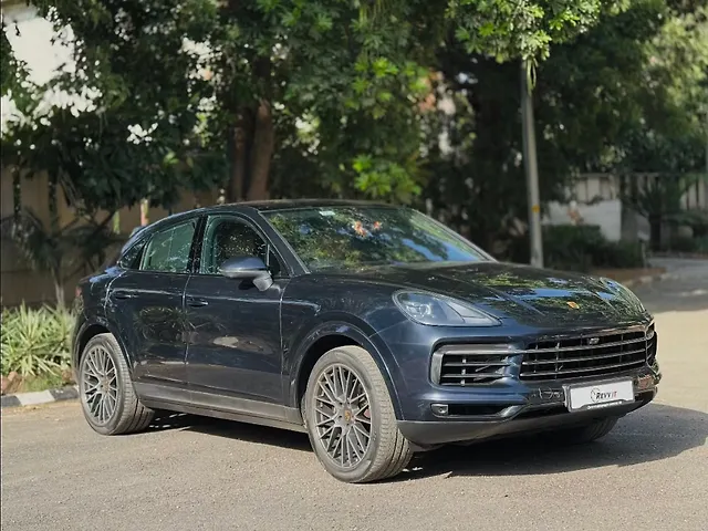 Used 2022 Porsche Cayenne Coupe in Delhi