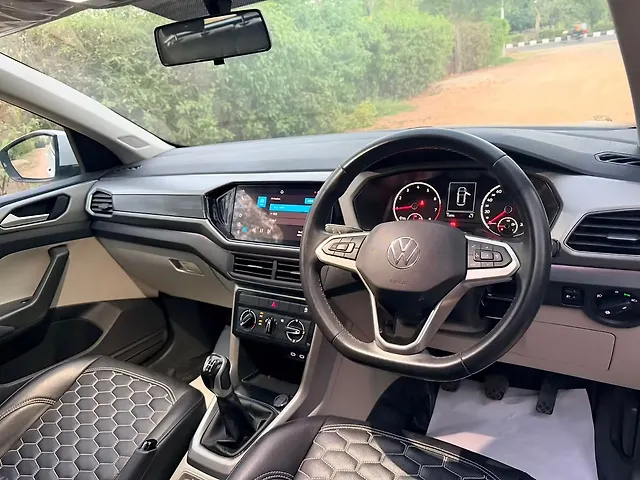 Used Volkswagen Taigun [2021-2023] Highline 1.0 TSI MT in Ahmedabad