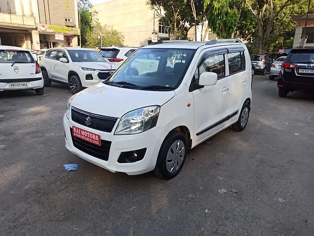 Used Maruti Suzuki Wagon R 1.0 [2014-2019] VXI AMT in Ludhiana