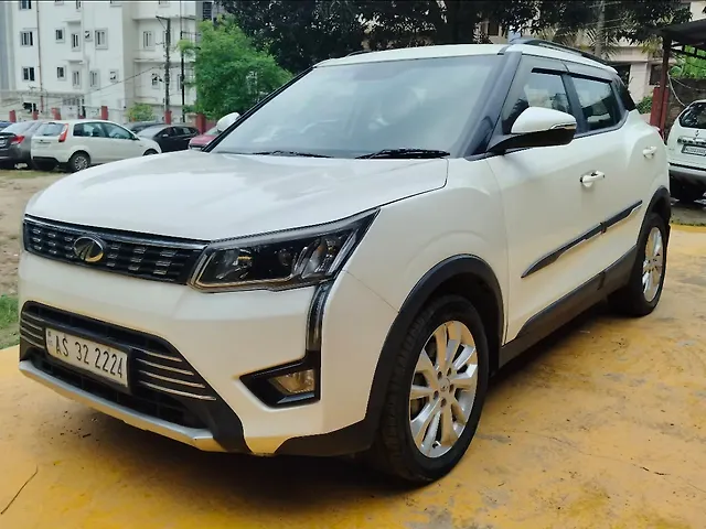 Used Mahindra XUV300 [2019-2024] W8 1.5 Diesel [2020] in Guwahati