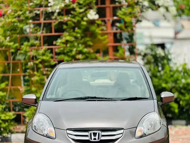 Used 2013 Honda Amaze in Surat