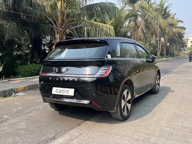 2025 MG Windsor EV - Photo 2
