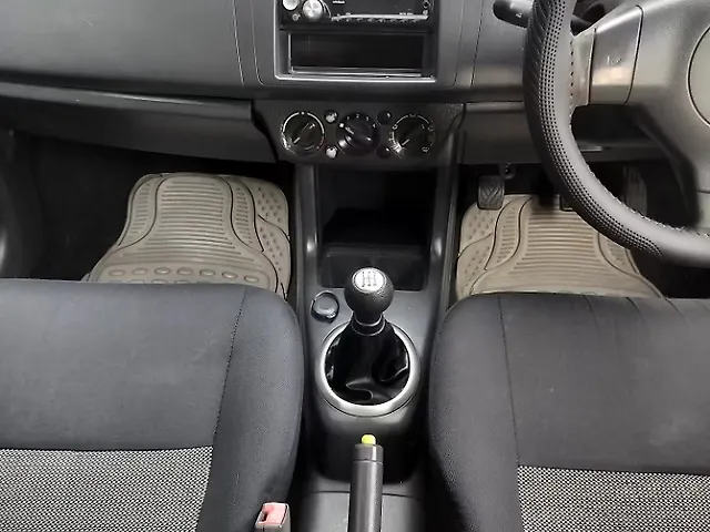 Used Maruti Suzuki Swift  [2010-2011] VXi 1.2 BS-IV in Nagpur