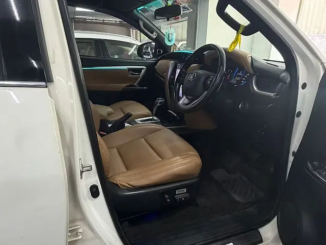 Used Toyota Fortuner [2016-2021] 2.8 4x2 AT [2016-2020] in Chandigarh