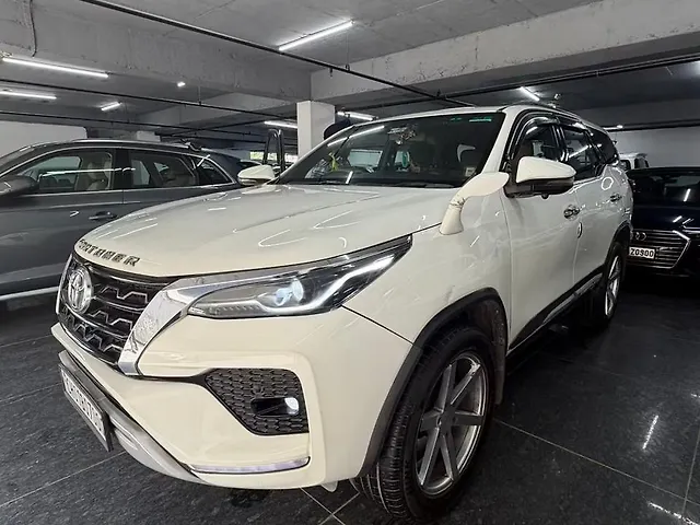 Used Toyota Fortuner [2016-2021] 2.8 4x2 AT [2016-2020] in Chandigarh