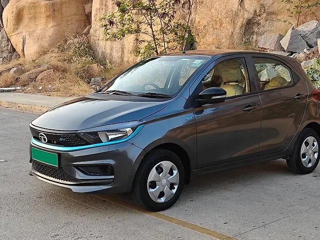 2024 Tata Tiago EV - Photo 2