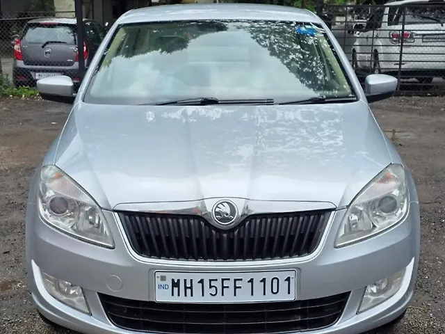 Used 2016 Skoda Rapid in Mumbai