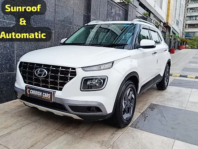 Used 2021 Hyundai Venue in Delhi