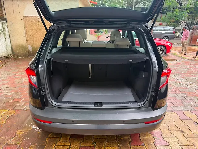 Used Skoda Karoq 1.5 TSI Style in Pune Used Skoda Karoq 1.5 TSI Style in Pune