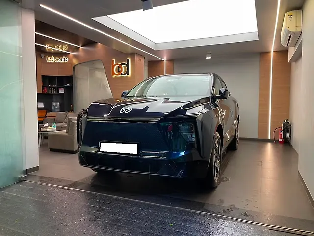 2025 Mahindra XEV 9e - Photo 2