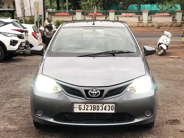 Used 2016 Toyota Etios Liva in Kheda