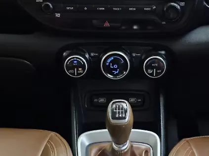 Used Hyundai Venue [2023-2025] SX 1.5 Diesel in Nagpur