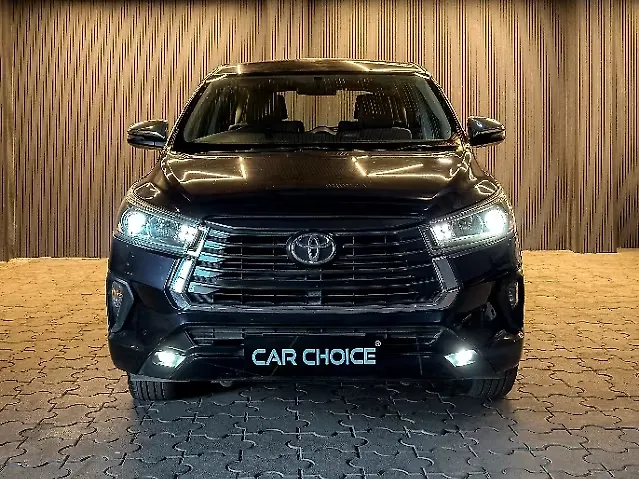 Used 2021 Toyota Innova Crysta in Jaipur