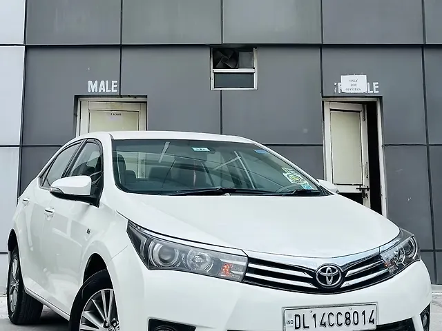 Used 2016 Toyota Corolla Altis in Delhi