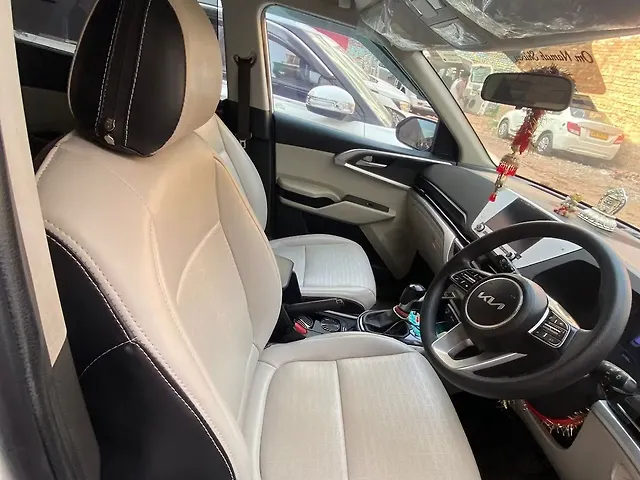 Used Kia Carens [2022-2023] Premium 1.5 Diesel 7 STR in Patna