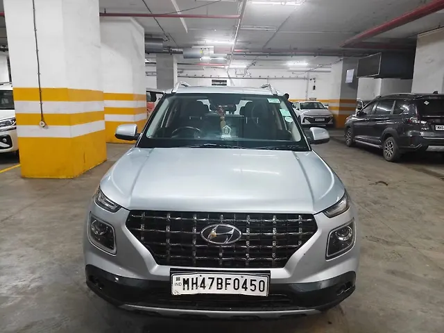 Used 2022 Hyundai Venue in Mumbai Used 2022 Hyundai Venue in Mumbai