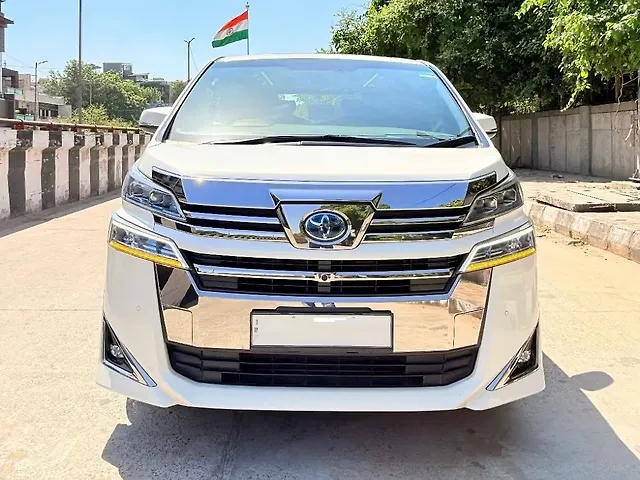 Used 2022 Toyota Vellfire in Delhi