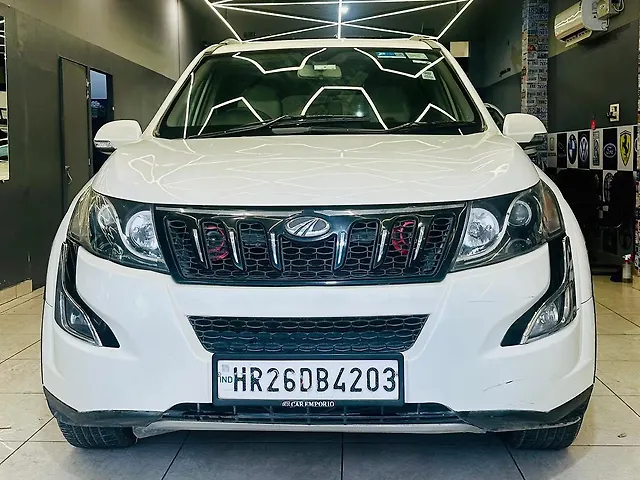 Used 2017 Mahindra XUV500 in Delhi Used 2017 Mahindra XUV500 in Delhi