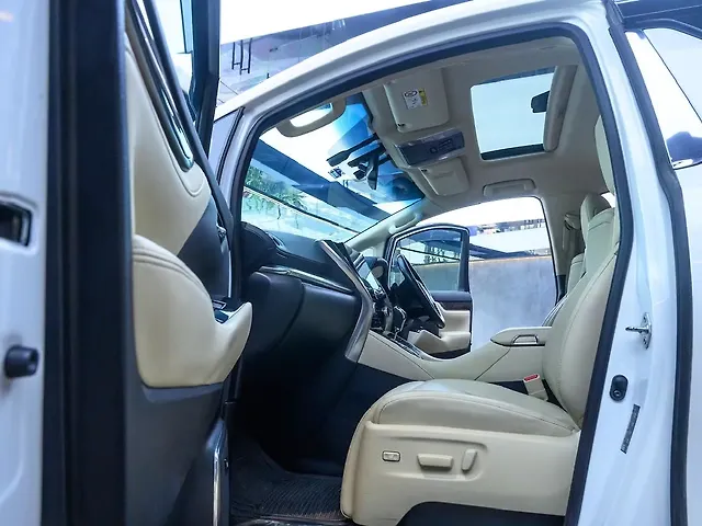 Used Toyota Vellfire [2020-2023] Executive Lounge in Mumbai