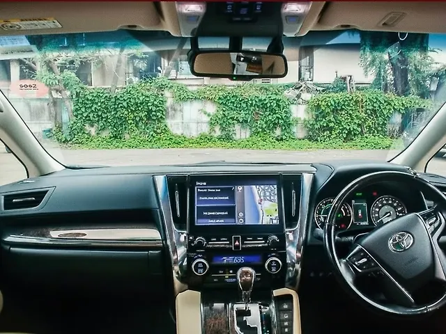 Used Toyota Vellfire [2020-2023] Executive Lounge in Mumbai